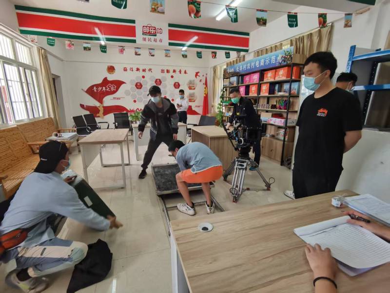 一支视频激活品牌生命力｜绛县产品视频拍摄公司的创意魔法秀